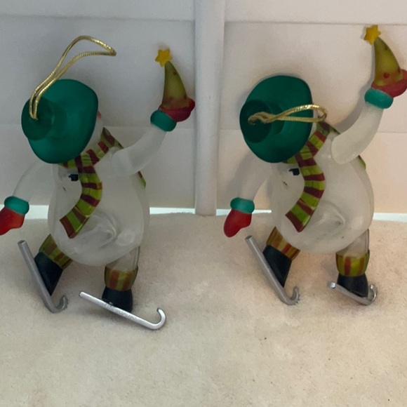 Festive Snowman Ornaments with Green Hats - Picture 3 of 4